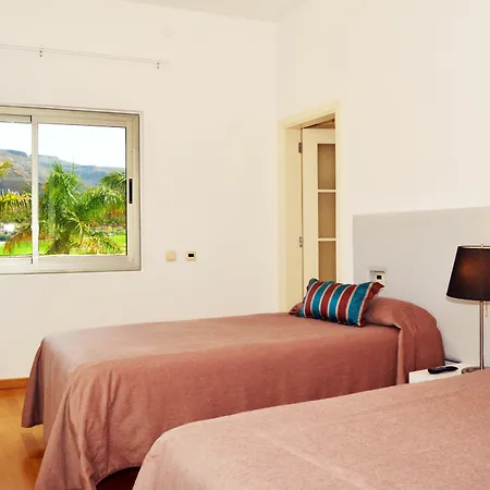 Opal Anfi Tauro * Puerto Rico (Gran Canaria)