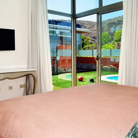 Opal Anfi Tauro Villa